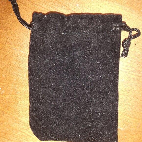 Brand new handbag/purse table hook *FREE WITH PURCHASE* - Picture 7 of 7